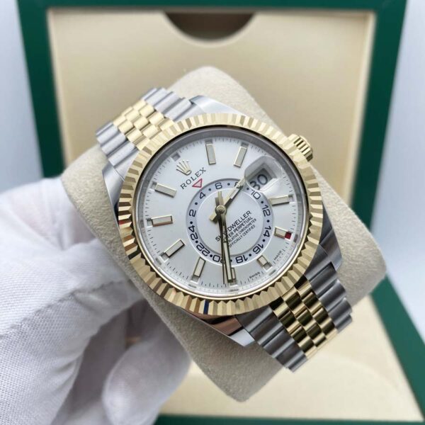 Rolex Sky-Dweller 42mm 326933 White Dial