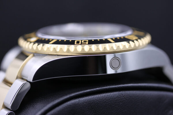 Rolex Sea-Dweller 43mm 126603 Black Dial